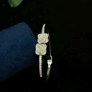  Clover Motif Pave Kada