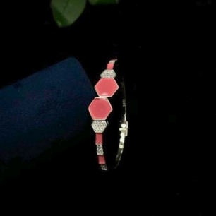 Hexagonal Pink Stone Kada