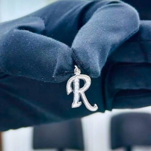 Sparkling  “R” Alphabet Pendant