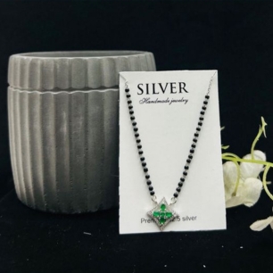  Green Choras Kundan Mangalsutra