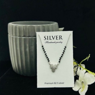 Floral Elegance Mangalsutra Necklace