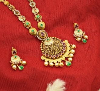 Royal Spark Antique Necklace