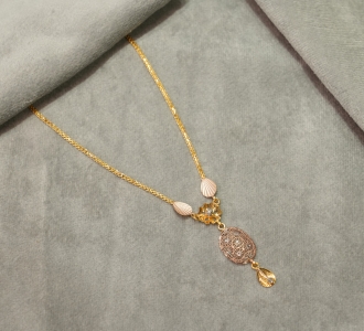  Elegant Filigree Teardrop Necklace