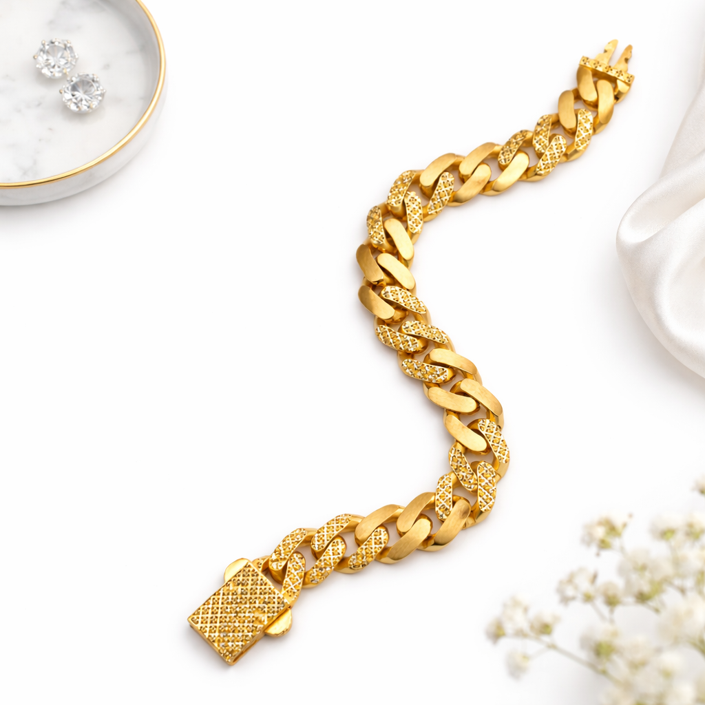 Elegant Chunky Chain Designer Bracelet