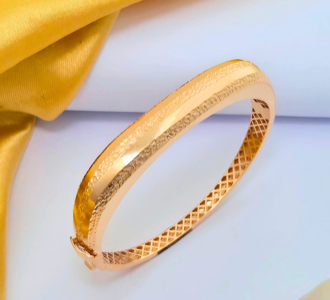 Plain Gold Kada
