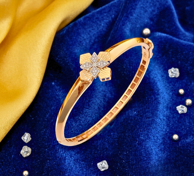 Floral Diamond-Cut Motif Gold Kada