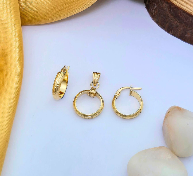  Greek Key Pattern Hoop Earring and Pendant Set