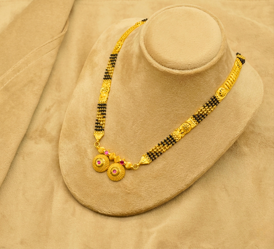 Golden Line Mangalsutra