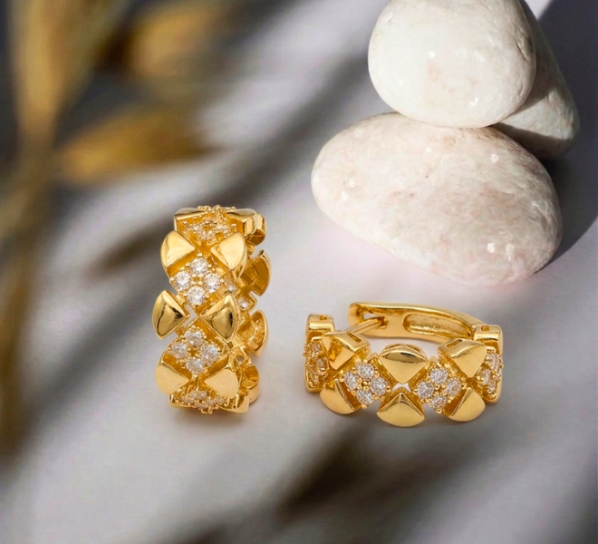 Radiant Trellis Cluster Huggie Hoops