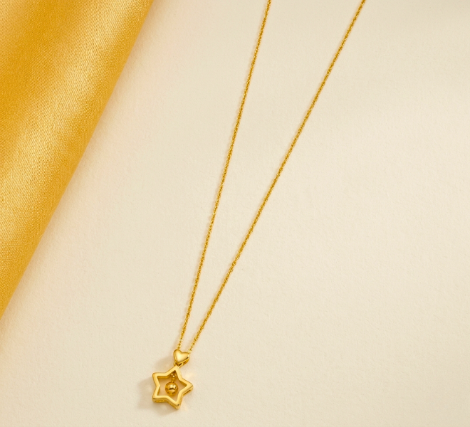 Star Embrace Heart Chain