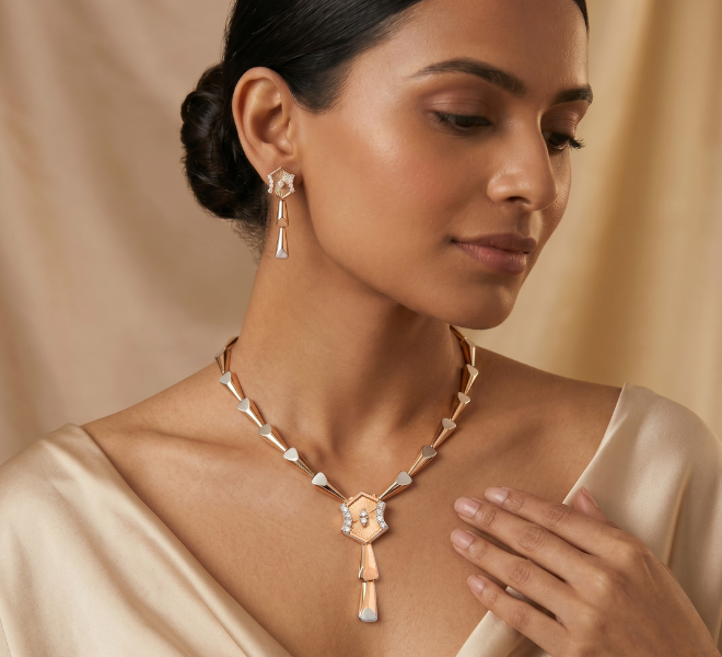 Elegant Fancy Rose Gold Necklace Set