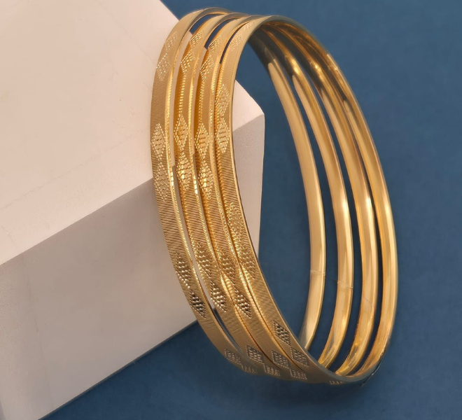 Leaf Motif Textured Gold Bangles Set