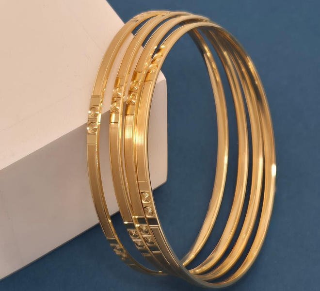 Spiral Accent Gold Bangles Set