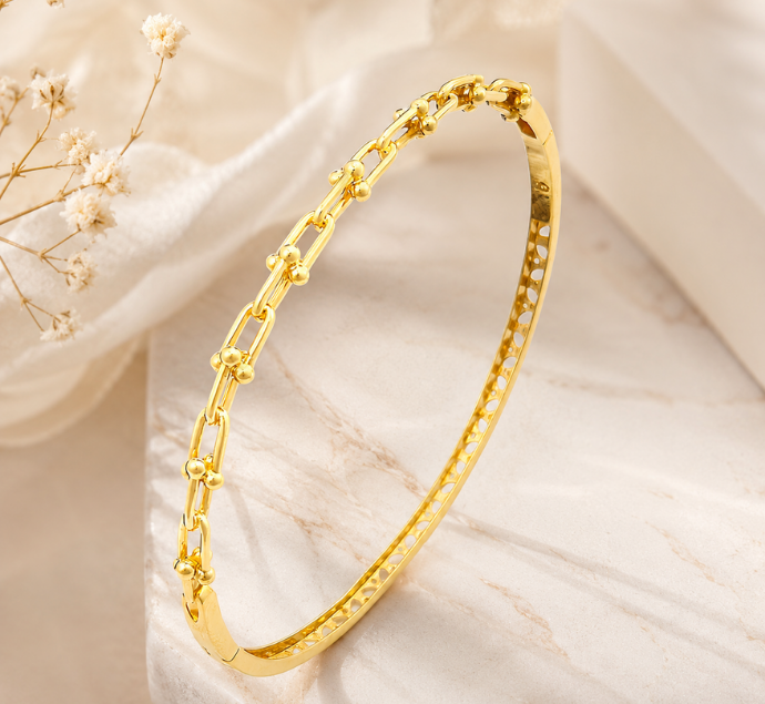 Elegant Chain Link Beaded Gold Kada