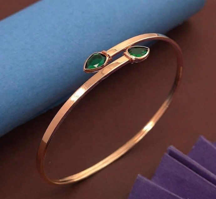 Rose Gold Emerald Teardrop Cuff Bracelet