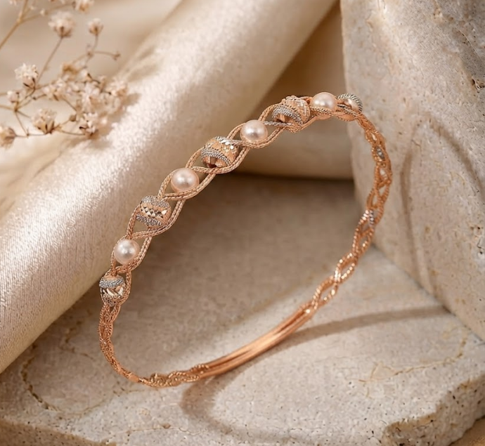 Lustrous Lattice Pearl & Textured Gold Bead Bracelet