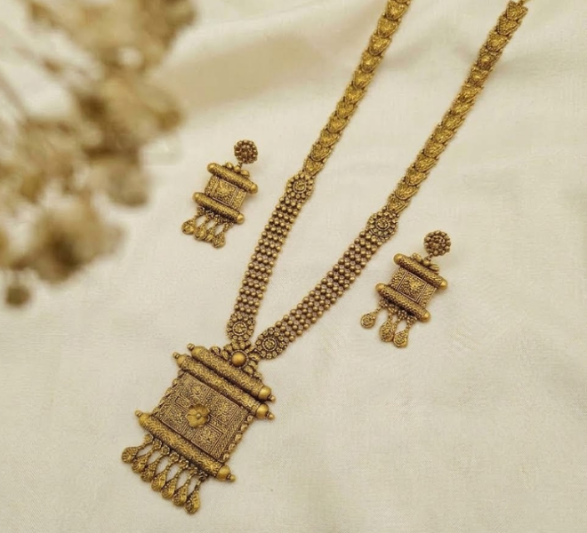 Antique Gold Designer Temple Long Necklace Set